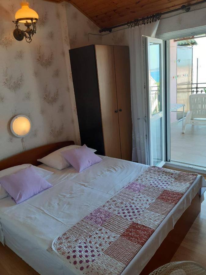 Guesthouse Brodarica Šibenik Kültér fotó